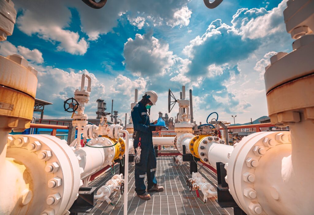 Male,Worker,Inspection,At,Steel,Long,Pipes,And,Pipe,Elbow